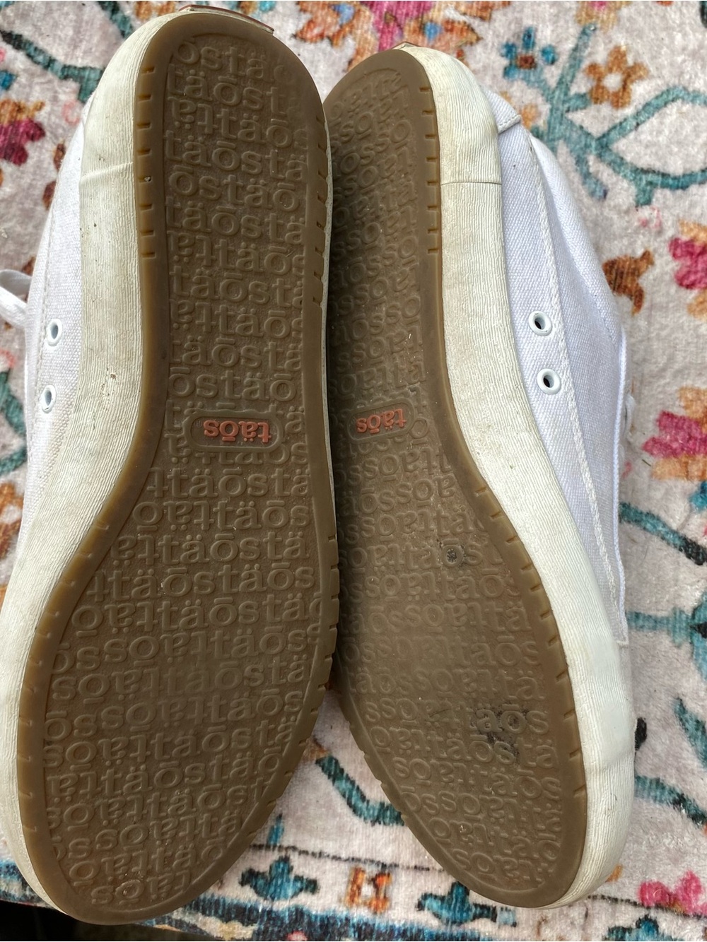 Taos Footwear White Canvas Athletic Sneakers Sz.9 - Picture 5 of 6